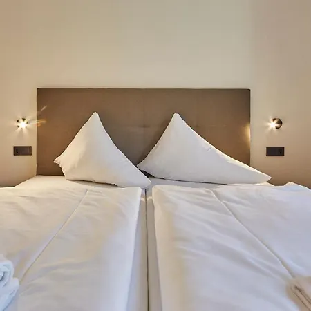 Appartement Iglsberg 7 *
